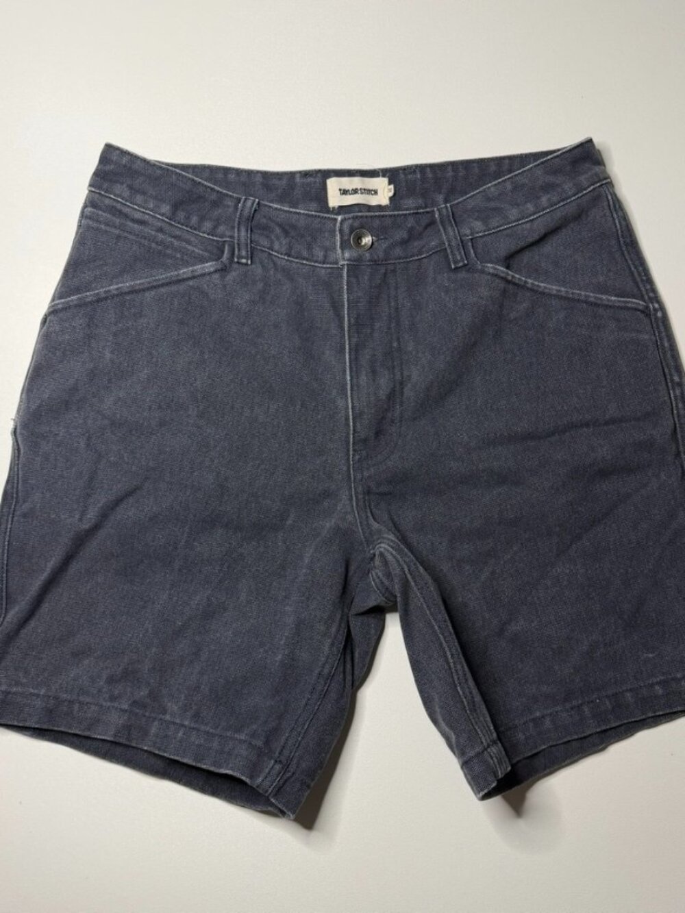 Taylor Stitch Men’s Camp Short In Chipped Canvas 8in Inseam Coal Size 32